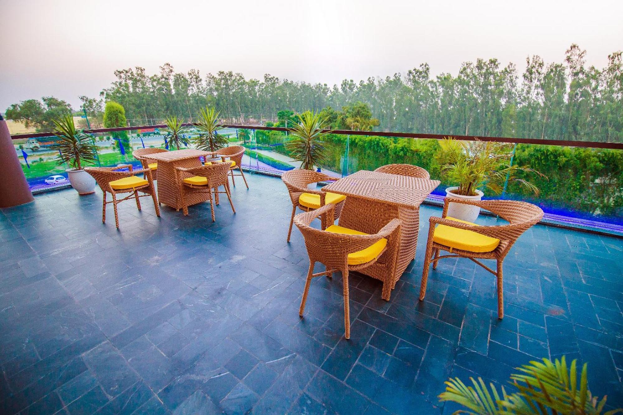Best Western Country Woods Ambāla Dış mekan fotoğraf